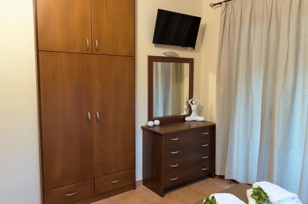 Aletro Villa Áyios Nikítas Esterno foto