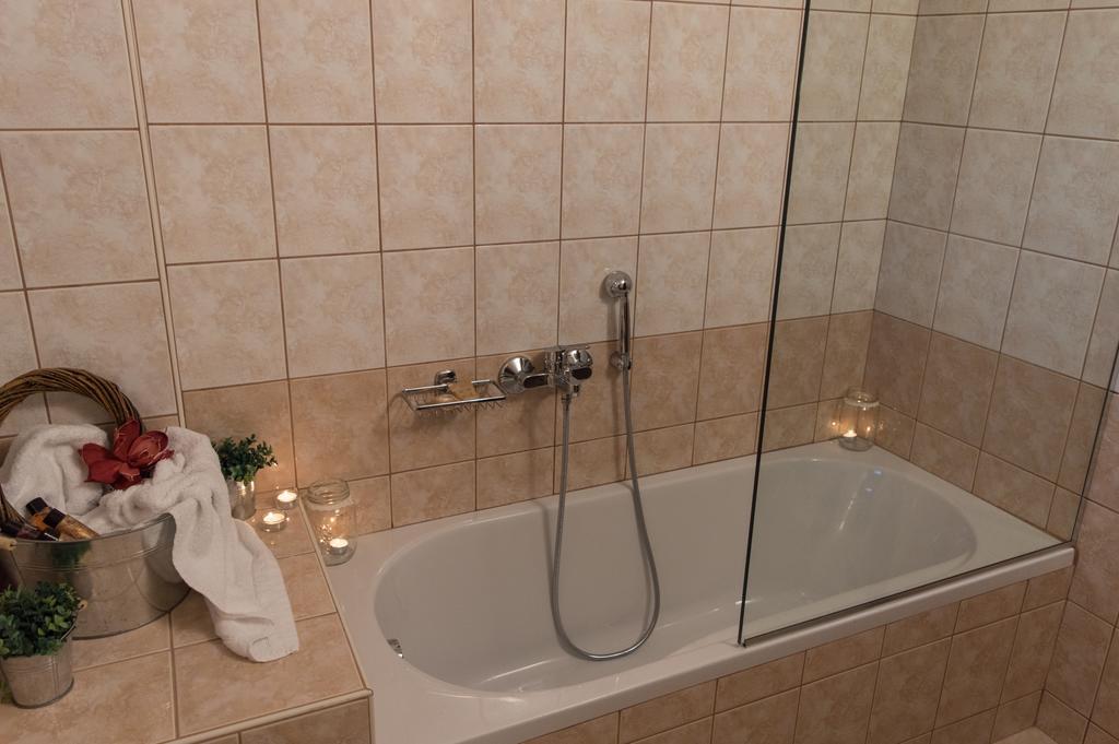 Aletro Villa Áyios Nikítas Esterno foto
